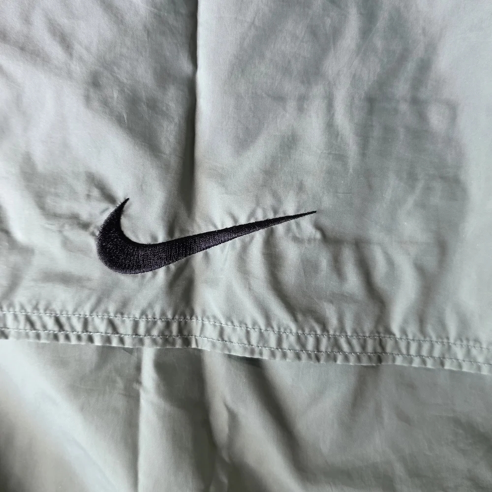 Nike Vintage Windbreaker Jacket Unisex XL (JAC18) - Picture 8 of 12